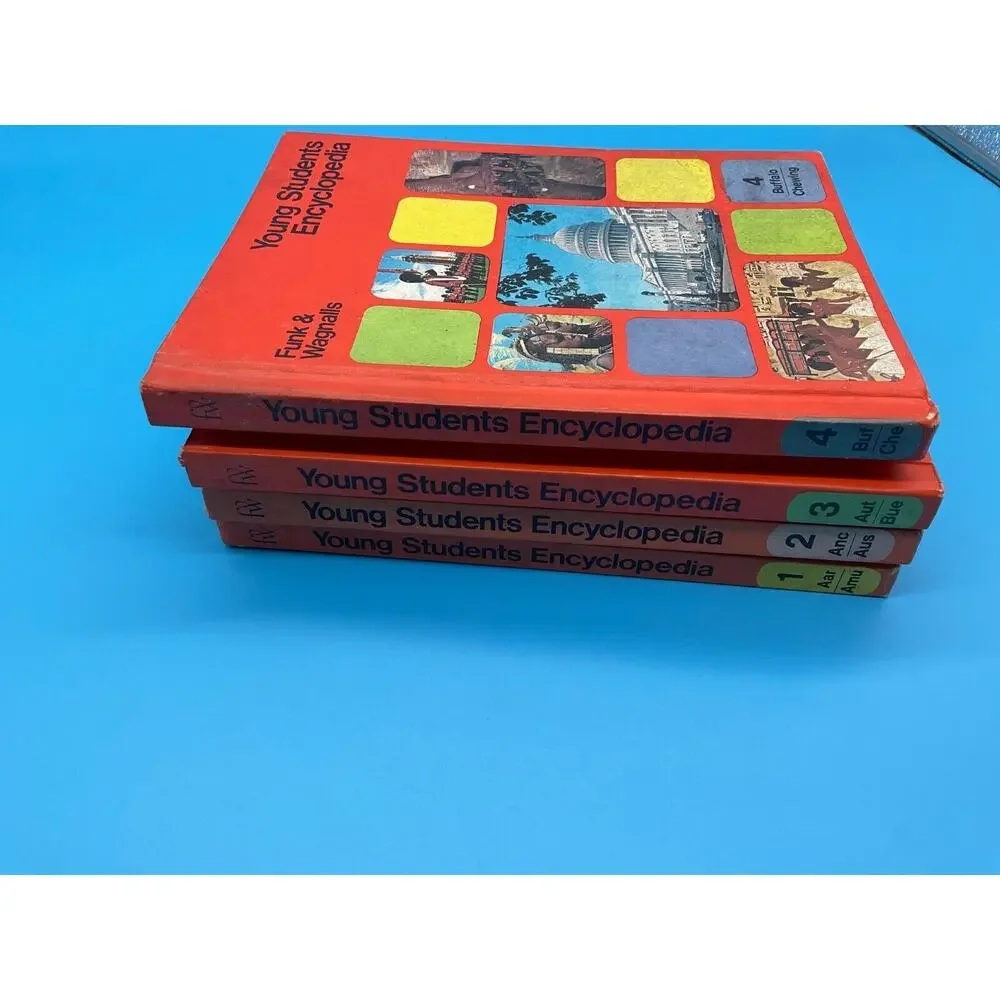 Funk‎ & Wagnalls Young Students Full Encyclopedia Vol. 1,2.3,4 ( 1972-1973) VTG